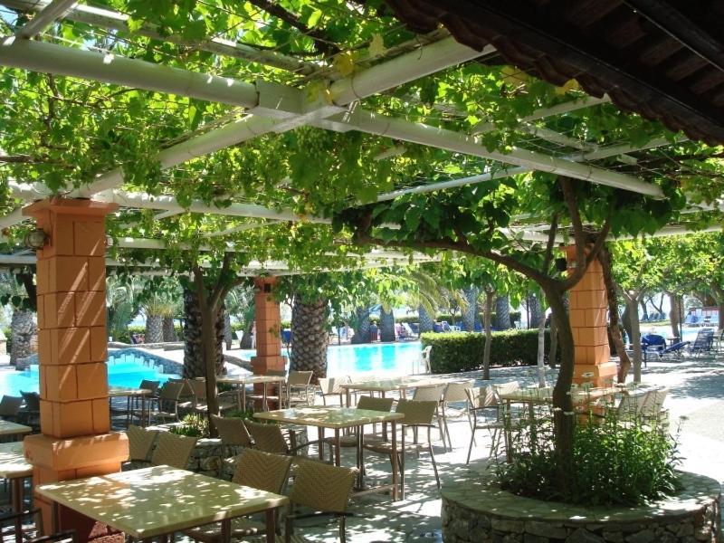 Mare Monte Beach Hotel Георгиуполис Экстерьер фото